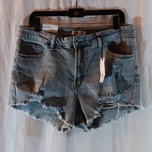 Rue 21 NWT Womens 14 Shorts Cheeky Blue Jean High Rise Denim Destroyed Frayed